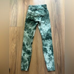 Lululemon Align High-Rise Pant 28"
Diamond Dye Starlight Smoked Spruce
